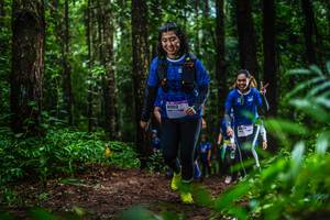 BIB: 8002
                            <button type="button" onclick="openModal(13480092)" class="btn btn-primary btn-sm float-right btn-popup" data-toggle="modal" data-target=".modal-high-quality">
                        <i class="fas fa-shopping-cart"></i> Add to Cart
                    </button>
                                            <button type="button" onclick="isThisMe(13480092, true)" class="btn btn-success btn-sm float-right btn-popup btn-isme hidden" data-toggle="tooltip" data-placement="bottom" title="นี่คือรูปของคุณใช่ไหม คลิกที่นี่เพื่อเอาเข้าอัลบั้ม">
                        <i class="fas fa-plus"></i> Add to album
                    </button>
                    <button type="button" onclick="isThisMe(13480092, false)" class="btn btn-warning btn-sm float-right btn-popup btn-isnotme hidden">
                        <i class="fas fa-ban"></i> Remove from album
                    </button>