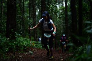 BIB: 1217
                            <button type="button" onclick="openModal(13401153)" class="btn btn-primary btn-sm float-right btn-popup" data-toggle="modal" data-target=".modal-high-quality">
                        <i class="fas fa-shopping-cart"></i> Add to Cart
                    </button>
                                            <button type="button" onclick="isThisMe(13401153, true)" class="btn btn-success btn-sm float-right btn-popup btn-isme hidden" data-toggle="tooltip" data-placement="bottom" title="นี่คือรูปของคุณใช่ไหม คลิกที่นี่เพื่อเอาเข้าอัลบั้ม">
                        <i class="fas fa-plus"></i> Add to album
                    </button>
                    <button type="button" onclick="isThisMe(13401153, false)" class="btn btn-warning btn-sm float-right btn-popup btn-isnotme hidden">
                        <i class="fas fa-ban"></i> Remove from album
                    </button>