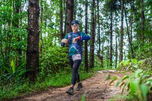 BIB: 220
                            <button type="button" onclick="openModal(13487513)" class="btn btn-primary btn-sm float-right btn-popup" data-toggle="modal" data-target=".modal-high-quality">
                        <i class="fas fa-shopping-cart"></i> Add to Cart
                    </button>
                                            <button type="button" onclick="isThisMe(13487513, true)" class="btn btn-success btn-sm float-right btn-popup btn-isme hidden" data-toggle="tooltip" data-placement="bottom" title="นี่คือรูปของคุณใช่ไหม คลิกที่นี่เพื่อเอาเข้าอัลบั้ม">
                        <i class="fas fa-plus"></i> Add to album
                    </button>
                    <button type="button" onclick="isThisMe(13487513, false)" class="btn btn-warning btn-sm float-right btn-popup btn-isnotme hidden">
                        <i class="fas fa-ban"></i> Remove from album
                    </button>