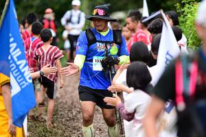 BIB: 133
                            <button type="button" onclick="openModal(13365098)" class="btn btn-primary btn-sm float-right btn-popup" data-toggle="modal" data-target=".modal-high-quality">
                        <i class="fas fa-shopping-cart"></i> Add to Cart
                    </button>
                                            <button type="button" onclick="isThisMe(13365098, true)" class="btn btn-success btn-sm float-right btn-popup btn-isme hidden" data-toggle="tooltip" data-placement="bottom" title="นี่คือรูปของคุณใช่ไหม คลิกที่นี่เพื่อเอาเข้าอัลบั้ม">
                        <i class="fas fa-plus"></i> Add to album
                    </button>
                    <button type="button" onclick="isThisMe(13365098, false)" class="btn btn-warning btn-sm float-right btn-popup btn-isnotme hidden">
                        <i class="fas fa-ban"></i> Remove from album
                    </button>