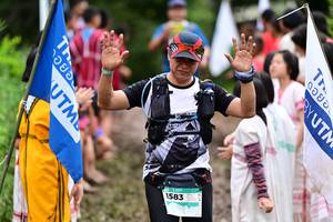 BIB: 1583
                            <button type="button" onclick="openModal(13364231)" class="btn btn-primary btn-sm float-right btn-popup" data-toggle="modal" data-target=".modal-high-quality">
                        <i class="fas fa-shopping-cart"></i> Add to Cart
                    </button>
                                            <button type="button" onclick="isThisMe(13364231, true)" class="btn btn-success btn-sm float-right btn-popup btn-isme hidden" data-toggle="tooltip" data-placement="bottom" title="นี่คือรูปของคุณใช่ไหม คลิกที่นี่เพื่อเอาเข้าอัลบั้ม">
                        <i class="fas fa-plus"></i> Add to album
                    </button>
                    <button type="button" onclick="isThisMe(13364231, false)" class="btn btn-warning btn-sm float-right btn-popup btn-isnotme hidden">
                        <i class="fas fa-ban"></i> Remove from album
                    </button>