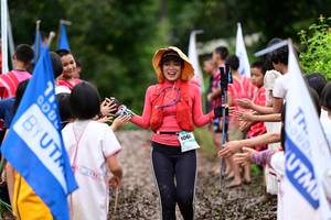 BIB: 1068
                            <button type="button" onclick="openModal(13365567)" class="btn btn-primary btn-sm float-right btn-popup" data-toggle="modal" data-target=".modal-high-quality">
                        <i class="fas fa-shopping-cart"></i> Add to Cart
                    </button>
                                            <button type="button" onclick="isThisMe(13365567, true)" class="btn btn-success btn-sm float-right btn-popup btn-isme hidden" data-toggle="tooltip" data-placement="bottom" title="นี่คือรูปของคุณใช่ไหม คลิกที่นี่เพื่อเอาเข้าอัลบั้ม">
                        <i class="fas fa-plus"></i> Add to album
                    </button>
                    <button type="button" onclick="isThisMe(13365567, false)" class="btn btn-warning btn-sm float-right btn-popup btn-isnotme hidden">
                        <i class="fas fa-ban"></i> Remove from album
                    </button>