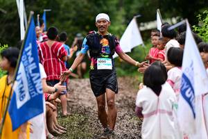 BIB: 1090, 
                            <button type="button" onclick="openModal(13364328)" class="btn btn-primary btn-sm float-right btn-popup" data-toggle="modal" data-target=".modal-high-quality">
                        <i class="fas fa-shopping-cart"></i> Add to Cart
                    </button>
                                            <button type="button" onclick="isThisMe(13364328, true)" class="btn btn-success btn-sm float-right btn-popup btn-isme hidden" data-toggle="tooltip" data-placement="bottom" title="นี่คือรูปของคุณใช่ไหม คลิกที่นี่เพื่อเอาเข้าอัลบั้ม">
                        <i class="fas fa-plus"></i> Add to album
                    </button>
                    <button type="button" onclick="isThisMe(13364328, false)" class="btn btn-warning btn-sm float-right btn-popup btn-isnotme hidden">
                        <i class="fas fa-ban"></i> Remove from album
                    </button>