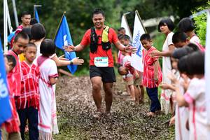 BIB: 1539
                            <button type="button" onclick="openModal(13361841)" class="btn btn-primary btn-sm float-right btn-popup" data-toggle="modal" data-target=".modal-high-quality">
                        <i class="fas fa-shopping-cart"></i> Add to Cart
                    </button>
                                            <button type="button" onclick="isThisMe(13361841, true)" class="btn btn-success btn-sm float-right btn-popup btn-isme hidden" data-toggle="tooltip" data-placement="bottom" title="นี่คือรูปของคุณใช่ไหม คลิกที่นี่เพื่อเอาเข้าอัลบั้ม">
                        <i class="fas fa-plus"></i> Add to album
                    </button>
                    <button type="button" onclick="isThisMe(13361841, false)" class="btn btn-warning btn-sm float-right btn-popup btn-isnotme hidden">
                        <i class="fas fa-ban"></i> Remove from album
                    </button>