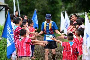 BIB: 1610
                            <button type="button" onclick="openModal(13361339)" class="btn btn-primary btn-sm float-right btn-popup" data-toggle="modal" data-target=".modal-high-quality">
                        <i class="fas fa-shopping-cart"></i> Add to Cart
                    </button>
                                            <button type="button" onclick="isThisMe(13361339, true)" class="btn btn-success btn-sm float-right btn-popup btn-isme hidden" data-toggle="tooltip" data-placement="bottom" title="นี่คือรูปของคุณใช่ไหม คลิกที่นี่เพื่อเอาเข้าอัลบั้ม">
                        <i class="fas fa-plus"></i> Add to album
                    </button>
                    <button type="button" onclick="isThisMe(13361339, false)" class="btn btn-warning btn-sm float-right btn-popup btn-isnotme hidden">
                        <i class="fas fa-ban"></i> Remove from album
                    </button>