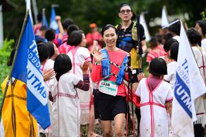 BIB: 1338
                            <button type="button" onclick="openModal(13364020)" class="btn btn-primary btn-sm float-right btn-popup" data-toggle="modal" data-target=".modal-high-quality">
                        <i class="fas fa-shopping-cart"></i> Add to Cart
                    </button>
                                            <button type="button" onclick="isThisMe(13364020, true)" class="btn btn-success btn-sm float-right btn-popup btn-isme hidden" data-toggle="tooltip" data-placement="bottom" title="นี่คือรูปของคุณใช่ไหม คลิกที่นี่เพื่อเอาเข้าอัลบั้ม">
                        <i class="fas fa-plus"></i> Add to album
                    </button>
                    <button type="button" onclick="isThisMe(13364020, false)" class="btn btn-warning btn-sm float-right btn-popup btn-isnotme hidden">
                        <i class="fas fa-ban"></i> Remove from album
                    </button>