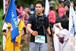 BIB: 1272
                            <button type="button" onclick="openModal(13365152)" class="btn btn-primary btn-sm float-right btn-popup" data-toggle="modal" data-target=".modal-high-quality">
                        <i class="fas fa-shopping-cart"></i> Add to Cart
                    </button>
                                            <button type="button" onclick="isThisMe(13365152, true)" class="btn btn-success btn-sm float-right btn-popup btn-isme hidden" data-toggle="tooltip" data-placement="bottom" title="นี่คือรูปของคุณใช่ไหม คลิกที่นี่เพื่อเอาเข้าอัลบั้ม">
                        <i class="fas fa-plus"></i> Add to album
                    </button>
                    <button type="button" onclick="isThisMe(13365152, false)" class="btn btn-warning btn-sm float-right btn-popup btn-isnotme hidden">
                        <i class="fas fa-ban"></i> Remove from album
                    </button>