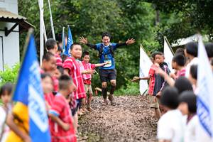 BIB: 
                            <button type="button" onclick="openModal(13364185)" class="btn btn-primary btn-sm float-right btn-popup" data-toggle="modal" data-target=".modal-high-quality">
                        <i class="fas fa-shopping-cart"></i> Add to Cart
                    </button>
                                            <button type="button" onclick="isThisMe(13364185, true)" class="btn btn-success btn-sm float-right btn-popup btn-isme hidden" data-toggle="tooltip" data-placement="bottom" title="นี่คือรูปของคุณใช่ไหม คลิกที่นี่เพื่อเอาเข้าอัลบั้ม">
                        <i class="fas fa-plus"></i> Add to album
                    </button>
                    <button type="button" onclick="isThisMe(13364185, false)" class="btn btn-warning btn-sm float-right btn-popup btn-isnotme hidden">
                        <i class="fas fa-ban"></i> Remove from album
                    </button>