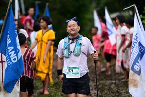 BIB: 1278
                            <button type="button" onclick="openModal(13362593)" class="btn btn-primary btn-sm float-right btn-popup" data-toggle="modal" data-target=".modal-high-quality">
                        <i class="fas fa-shopping-cart"></i> Add to Cart
                    </button>
                                            <button type="button" onclick="isThisMe(13362593, true)" class="btn btn-success btn-sm float-right btn-popup btn-isme hidden" data-toggle="tooltip" data-placement="bottom" title="นี่คือรูปของคุณใช่ไหม คลิกที่นี่เพื่อเอาเข้าอัลบั้ม">
                        <i class="fas fa-plus"></i> Add to album
                    </button>
                    <button type="button" onclick="isThisMe(13362593, false)" class="btn btn-warning btn-sm float-right btn-popup btn-isnotme hidden">
                        <i class="fas fa-ban"></i> Remove from album
                    </button>