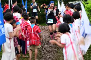 BIB: 1409
                            <button type="button" onclick="openModal(13362964)" class="btn btn-primary btn-sm float-right btn-popup" data-toggle="modal" data-target=".modal-high-quality">
                        <i class="fas fa-shopping-cart"></i> Add to Cart
                    </button>
                                            <button type="button" onclick="isThisMe(13362964, true)" class="btn btn-success btn-sm float-right btn-popup btn-isme hidden" data-toggle="tooltip" data-placement="bottom" title="นี่คือรูปของคุณใช่ไหม คลิกที่นี่เพื่อเอาเข้าอัลบั้ม">
                        <i class="fas fa-plus"></i> Add to album
                    </button>
                    <button type="button" onclick="isThisMe(13362964, false)" class="btn btn-warning btn-sm float-right btn-popup btn-isnotme hidden">
                        <i class="fas fa-ban"></i> Remove from album
                    </button>