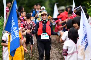 BIB: 1390
                            <button type="button" onclick="openModal(13365126)" class="btn btn-primary btn-sm float-right btn-popup" data-toggle="modal" data-target=".modal-high-quality">
                        <i class="fas fa-shopping-cart"></i> Add to Cart
                    </button>
                                            <button type="button" onclick="isThisMe(13365126, true)" class="btn btn-success btn-sm float-right btn-popup btn-isme hidden" data-toggle="tooltip" data-placement="bottom" title="นี่คือรูปของคุณใช่ไหม คลิกที่นี่เพื่อเอาเข้าอัลบั้ม">
                        <i class="fas fa-plus"></i> Add to album
                    </button>
                    <button type="button" onclick="isThisMe(13365126, false)" class="btn btn-warning btn-sm float-right btn-popup btn-isnotme hidden">
                        <i class="fas fa-ban"></i> Remove from album
                    </button>