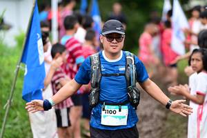 BIB: 1100
                            <button type="button" onclick="openModal(13363113)" class="btn btn-primary btn-sm float-right btn-popup" data-toggle="modal" data-target=".modal-high-quality">
                        <i class="fas fa-shopping-cart"></i> Add to Cart
                    </button>
                                            <button type="button" onclick="isThisMe(13363113, true)" class="btn btn-success btn-sm float-right btn-popup btn-isme hidden" data-toggle="tooltip" data-placement="bottom" title="นี่คือรูปของคุณใช่ไหม คลิกที่นี่เพื่อเอาเข้าอัลบั้ม">
                        <i class="fas fa-plus"></i> Add to album
                    </button>
                    <button type="button" onclick="isThisMe(13363113, false)" class="btn btn-warning btn-sm float-right btn-popup btn-isnotme hidden">
                        <i class="fas fa-ban"></i> Remove from album
                    </button>