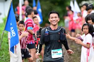 BIB: 1144
                            <button type="button" onclick="openModal(13363126)" class="btn btn-primary btn-sm float-right btn-popup" data-toggle="modal" data-target=".modal-high-quality">
                        <i class="fas fa-shopping-cart"></i> Add to Cart
                    </button>
                                            <button type="button" onclick="isThisMe(13363126, true)" class="btn btn-success btn-sm float-right btn-popup btn-isme hidden" data-toggle="tooltip" data-placement="bottom" title="นี่คือรูปของคุณใช่ไหม คลิกที่นี่เพื่อเอาเข้าอัลบั้ม">
                        <i class="fas fa-plus"></i> Add to album
                    </button>
                    <button type="button" onclick="isThisMe(13363126, false)" class="btn btn-warning btn-sm float-right btn-popup btn-isnotme hidden">
                        <i class="fas fa-ban"></i> Remove from album
                    </button>