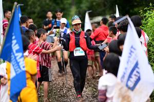 BIB: 1390
                            <button type="button" onclick="openModal(13365124)" class="btn btn-primary btn-sm float-right btn-popup" data-toggle="modal" data-target=".modal-high-quality">
                        <i class="fas fa-shopping-cart"></i> Add to Cart
                    </button>
                                            <button type="button" onclick="isThisMe(13365124, true)" class="btn btn-success btn-sm float-right btn-popup btn-isme hidden" data-toggle="tooltip" data-placement="bottom" title="นี่คือรูปของคุณใช่ไหม คลิกที่นี่เพื่อเอาเข้าอัลบั้ม">
                        <i class="fas fa-plus"></i> Add to album
                    </button>
                    <button type="button" onclick="isThisMe(13365124, false)" class="btn btn-warning btn-sm float-right btn-popup btn-isnotme hidden">
                        <i class="fas fa-ban"></i> Remove from album
                    </button>