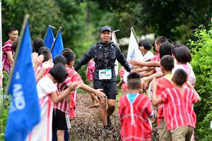 BIB: 1613
                            <button type="button" onclick="openModal(13361673)" class="btn btn-primary btn-sm float-right btn-popup" data-toggle="modal" data-target=".modal-high-quality">
                        <i class="fas fa-shopping-cart"></i> Add to Cart
                    </button>
                                            <button type="button" onclick="isThisMe(13361673, true)" class="btn btn-success btn-sm float-right btn-popup btn-isme hidden" data-toggle="tooltip" data-placement="bottom" title="นี่คือรูปของคุณใช่ไหม คลิกที่นี่เพื่อเอาเข้าอัลบั้ม">
                        <i class="fas fa-plus"></i> Add to album
                    </button>
                    <button type="button" onclick="isThisMe(13361673, false)" class="btn btn-warning btn-sm float-right btn-popup btn-isnotme hidden">
                        <i class="fas fa-ban"></i> Remove from album
                    </button>