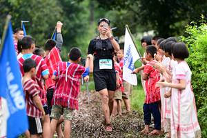 BIB: 1085
                            <button type="button" onclick="openModal(13361824)" class="btn btn-primary btn-sm float-right btn-popup" data-toggle="modal" data-target=".modal-high-quality">
                        <i class="fas fa-shopping-cart"></i> Add to Cart
                    </button>
                                            <button type="button" onclick="isThisMe(13361824, true)" class="btn btn-success btn-sm float-right btn-popup btn-isme hidden" data-toggle="tooltip" data-placement="bottom" title="นี่คือรูปของคุณใช่ไหม คลิกที่นี่เพื่อเอาเข้าอัลบั้ม">
                        <i class="fas fa-plus"></i> Add to album
                    </button>
                    <button type="button" onclick="isThisMe(13361824, false)" class="btn btn-warning btn-sm float-right btn-popup btn-isnotme hidden">
                        <i class="fas fa-ban"></i> Remove from album
                    </button>