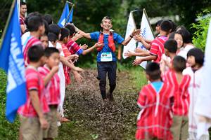 BIB: 1071, 
                            <button type="button" onclick="openModal(13361399)" class="btn btn-primary btn-sm float-right btn-popup" data-toggle="modal" data-target=".modal-high-quality">
                        <i class="fas fa-shopping-cart"></i> Add to Cart
                    </button>
                                            <button type="button" onclick="isThisMe(13361399, true)" class="btn btn-success btn-sm float-right btn-popup btn-isme hidden" data-toggle="tooltip" data-placement="bottom" title="นี่คือรูปของคุณใช่ไหม คลิกที่นี่เพื่อเอาเข้าอัลบั้ม">
                        <i class="fas fa-plus"></i> Add to album
                    </button>
                    <button type="button" onclick="isThisMe(13361399, false)" class="btn btn-warning btn-sm float-right btn-popup btn-isnotme hidden">
                        <i class="fas fa-ban"></i> Remove from album
                    </button>