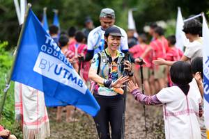 BIB: 
                            <button type="button" onclick="openModal(13366094)" class="btn btn-primary btn-sm float-right btn-popup" data-toggle="modal" data-target=".modal-high-quality">
                        <i class="fas fa-shopping-cart"></i> Add to Cart
                    </button>
                                            <button type="button" onclick="isThisMe(13366094, true)" class="btn btn-success btn-sm float-right btn-popup btn-isme hidden" data-toggle="tooltip" data-placement="bottom" title="นี่คือรูปของคุณใช่ไหม คลิกที่นี่เพื่อเอาเข้าอัลบั้ม">
                        <i class="fas fa-plus"></i> Add to album
                    </button>
                    <button type="button" onclick="isThisMe(13366094, false)" class="btn btn-warning btn-sm float-right btn-popup btn-isnotme hidden">
                        <i class="fas fa-ban"></i> Remove from album
                    </button>