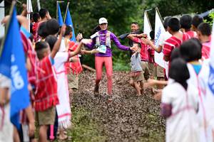 BIB: 
                            <button type="button" onclick="openModal(13362294)" class="btn btn-primary btn-sm float-right btn-popup" data-toggle="modal" data-target=".modal-high-quality">
                        <i class="fas fa-shopping-cart"></i> Add to Cart
                    </button>
                                            <button type="button" onclick="isThisMe(13362294, true)" class="btn btn-success btn-sm float-right btn-popup btn-isme hidden" data-toggle="tooltip" data-placement="bottom" title="นี่คือรูปของคุณใช่ไหม คลิกที่นี่เพื่อเอาเข้าอัลบั้ม">
                        <i class="fas fa-plus"></i> Add to album
                    </button>
                    <button type="button" onclick="isThisMe(13362294, false)" class="btn btn-warning btn-sm float-right btn-popup btn-isnotme hidden">
                        <i class="fas fa-ban"></i> Remove from album
                    </button>