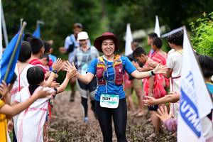 BIB: 1537
                            <button type="button" onclick="openModal(13365404)" class="btn btn-primary btn-sm float-right btn-popup" data-toggle="modal" data-target=".modal-high-quality">
                        <i class="fas fa-shopping-cart"></i> Add to Cart
                    </button>
                                            <button type="button" onclick="isThisMe(13365404, true)" class="btn btn-success btn-sm float-right btn-popup btn-isme hidden" data-toggle="tooltip" data-placement="bottom" title="นี่คือรูปของคุณใช่ไหม คลิกที่นี่เพื่อเอาเข้าอัลบั้ม">
                        <i class="fas fa-plus"></i> Add to album
                    </button>
                    <button type="button" onclick="isThisMe(13365404, false)" class="btn btn-warning btn-sm float-right btn-popup btn-isnotme hidden">
                        <i class="fas fa-ban"></i> Remove from album
                    </button>