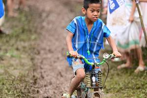 BIB: 
                            <button type="button" onclick="openModal(13366249)" class="btn btn-primary btn-sm float-right btn-popup" data-toggle="modal" data-target=".modal-high-quality">
                        <i class="fas fa-shopping-cart"></i> Add to Cart
                    </button>
                                            <button type="button" onclick="isThisMe(13366249, true)" class="btn btn-success btn-sm float-right btn-popup btn-isme hidden" data-toggle="tooltip" data-placement="bottom" title="นี่คือรูปของคุณใช่ไหม คลิกที่นี่เพื่อเอาเข้าอัลบั้ม">
                        <i class="fas fa-plus"></i> Add to album
                    </button>
                    <button type="button" onclick="isThisMe(13366249, false)" class="btn btn-warning btn-sm float-right btn-popup btn-isnotme hidden">
                        <i class="fas fa-ban"></i> Remove from album
                    </button>