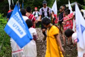 BIB: 
                            <button type="button" onclick="openModal(13365763)" class="btn btn-primary btn-sm float-right btn-popup" data-toggle="modal" data-target=".modal-high-quality">
                        <i class="fas fa-shopping-cart"></i> Add to Cart
                    </button>
                                            <button type="button" onclick="isThisMe(13365763, true)" class="btn btn-success btn-sm float-right btn-popup btn-isme hidden" data-toggle="tooltip" data-placement="bottom" title="นี่คือรูปของคุณใช่ไหม คลิกที่นี่เพื่อเอาเข้าอัลบั้ม">
                        <i class="fas fa-plus"></i> Add to album
                    </button>
                    <button type="button" onclick="isThisMe(13365763, false)" class="btn btn-warning btn-sm float-right btn-popup btn-isnotme hidden">
                        <i class="fas fa-ban"></i> Remove from album
                    </button>