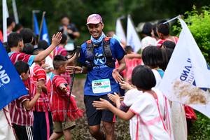 BIB: 1188
                            <button type="button" onclick="openModal(13362677)" class="btn btn-primary btn-sm float-right btn-popup" data-toggle="modal" data-target=".modal-high-quality">
                        <i class="fas fa-shopping-cart"></i> Add to Cart
                    </button>
                                            <button type="button" onclick="isThisMe(13362677, true)" class="btn btn-success btn-sm float-right btn-popup btn-isme hidden" data-toggle="tooltip" data-placement="bottom" title="นี่คือรูปของคุณใช่ไหม คลิกที่นี่เพื่อเอาเข้าอัลบั้ม">
                        <i class="fas fa-plus"></i> Add to album
                    </button>
                    <button type="button" onclick="isThisMe(13362677, false)" class="btn btn-warning btn-sm float-right btn-popup btn-isnotme hidden">
                        <i class="fas fa-ban"></i> Remove from album
                    </button>