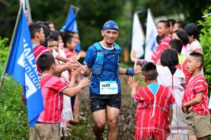 BIB: 1629
                            <button type="button" onclick="openModal(13361492)" class="btn btn-primary btn-sm float-right btn-popup" data-toggle="modal" data-target=".modal-high-quality">
                        <i class="fas fa-shopping-cart"></i> Add to Cart
                    </button>
                                            <button type="button" onclick="isThisMe(13361492, true)" class="btn btn-success btn-sm float-right btn-popup btn-isme hidden" data-toggle="tooltip" data-placement="bottom" title="นี่คือรูปของคุณใช่ไหม คลิกที่นี่เพื่อเอาเข้าอัลบั้ม">
                        <i class="fas fa-plus"></i> Add to album
                    </button>
                    <button type="button" onclick="isThisMe(13361492, false)" class="btn btn-warning btn-sm float-right btn-popup btn-isnotme hidden">
                        <i class="fas fa-ban"></i> Remove from album
                    </button>