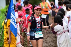 BIB: 1542, 2000
                            <button type="button" onclick="openModal(13364156)" class="btn btn-primary btn-sm float-right btn-popup" data-toggle="modal" data-target=".modal-high-quality">
                        <i class="fas fa-shopping-cart"></i> Add to Cart
                    </button>
                                            <button type="button" onclick="isThisMe(13364156, true)" class="btn btn-success btn-sm float-right btn-popup btn-isme hidden" data-toggle="tooltip" data-placement="bottom" title="นี่คือรูปของคุณใช่ไหม คลิกที่นี่เพื่อเอาเข้าอัลบั้ม">
                        <i class="fas fa-plus"></i> Add to album
                    </button>
                    <button type="button" onclick="isThisMe(13364156, false)" class="btn btn-warning btn-sm float-right btn-popup btn-isnotme hidden">
                        <i class="fas fa-ban"></i> Remove from album
                    </button>