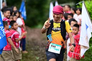 BIB: 1193
                            <button type="button" onclick="openModal(13361378)" class="btn btn-primary btn-sm float-right btn-popup" data-toggle="modal" data-target=".modal-high-quality">
                        <i class="fas fa-shopping-cart"></i> Add to Cart
                    </button>
                                            <button type="button" onclick="isThisMe(13361378, true)" class="btn btn-success btn-sm float-right btn-popup btn-isme hidden" data-toggle="tooltip" data-placement="bottom" title="นี่คือรูปของคุณใช่ไหม คลิกที่นี่เพื่อเอาเข้าอัลบั้ม">
                        <i class="fas fa-plus"></i> Add to album
                    </button>
                    <button type="button" onclick="isThisMe(13361378, false)" class="btn btn-warning btn-sm float-right btn-popup btn-isnotme hidden">
                        <i class="fas fa-ban"></i> Remove from album
                    </button>