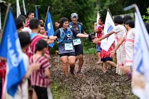 BIB: 1421, 1320
                            <button type="button" onclick="openModal(13363231)" class="btn btn-primary btn-sm float-right btn-popup" data-toggle="modal" data-target=".modal-high-quality">
                        <i class="fas fa-shopping-cart"></i> Add to Cart
                    </button>
                                            <button type="button" onclick="isThisMe(13363231, true)" class="btn btn-success btn-sm float-right btn-popup btn-isme hidden" data-toggle="tooltip" data-placement="bottom" title="นี่คือรูปของคุณใช่ไหม คลิกที่นี่เพื่อเอาเข้าอัลบั้ม">
                        <i class="fas fa-plus"></i> Add to album
                    </button>
                    <button type="button" onclick="isThisMe(13363231, false)" class="btn btn-warning btn-sm float-right btn-popup btn-isnotme hidden">
                        <i class="fas fa-ban"></i> Remove from album
                    </button>