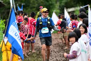 BIB: 1465
                            <button type="button" onclick="openModal(13364012)" class="btn btn-primary btn-sm float-right btn-popup" data-toggle="modal" data-target=".modal-high-quality">
                        <i class="fas fa-shopping-cart"></i> Add to Cart
                    </button>
                                            <button type="button" onclick="isThisMe(13364012, true)" class="btn btn-success btn-sm float-right btn-popup btn-isme hidden" data-toggle="tooltip" data-placement="bottom" title="นี่คือรูปของคุณใช่ไหม คลิกที่นี่เพื่อเอาเข้าอัลบั้ม">
                        <i class="fas fa-plus"></i> Add to album
                    </button>
                    <button type="button" onclick="isThisMe(13364012, false)" class="btn btn-warning btn-sm float-right btn-popup btn-isnotme hidden">
                        <i class="fas fa-ban"></i> Remove from album
                    </button>