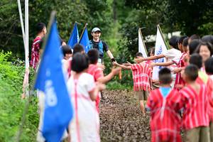 BIB: 
                            <button type="button" onclick="openModal(13361686)" class="btn btn-primary btn-sm float-right btn-popup" data-toggle="modal" data-target=".modal-high-quality">
                        <i class="fas fa-shopping-cart"></i> Add to Cart
                    </button>
                                            <button type="button" onclick="isThisMe(13361686, true)" class="btn btn-success btn-sm float-right btn-popup btn-isme hidden" data-toggle="tooltip" data-placement="bottom" title="นี่คือรูปของคุณใช่ไหม คลิกที่นี่เพื่อเอาเข้าอัลบั้ม">
                        <i class="fas fa-plus"></i> Add to album
                    </button>
                    <button type="button" onclick="isThisMe(13361686, false)" class="btn btn-warning btn-sm float-right btn-popup btn-isnotme hidden">
                        <i class="fas fa-ban"></i> Remove from album
                    </button>