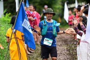 BIB: 1287
                            <button type="button" onclick="openModal(13364096)" class="btn btn-primary btn-sm float-right btn-popup" data-toggle="modal" data-target=".modal-high-quality">
                        <i class="fas fa-shopping-cart"></i> Add to Cart
                    </button>
                                            <button type="button" onclick="isThisMe(13364096, true)" class="btn btn-success btn-sm float-right btn-popup btn-isme hidden" data-toggle="tooltip" data-placement="bottom" title="นี่คือรูปของคุณใช่ไหม คลิกที่นี่เพื่อเอาเข้าอัลบั้ม">
                        <i class="fas fa-plus"></i> Add to album
                    </button>
                    <button type="button" onclick="isThisMe(13364096, false)" class="btn btn-warning btn-sm float-right btn-popup btn-isnotme hidden">
                        <i class="fas fa-ban"></i> Remove from album
                    </button>