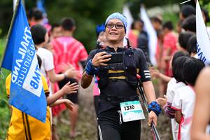 BIB: 1310
                            <button type="button" onclick="openModal(13363796)" class="btn btn-primary btn-sm float-right btn-popup" data-toggle="modal" data-target=".modal-high-quality">
                        <i class="fas fa-shopping-cart"></i> Add to Cart
                    </button>
                                            <button type="button" onclick="isThisMe(13363796, true)" class="btn btn-success btn-sm float-right btn-popup btn-isme hidden" data-toggle="tooltip" data-placement="bottom" title="นี่คือรูปของคุณใช่ไหม คลิกที่นี่เพื่อเอาเข้าอัลบั้ม">
                        <i class="fas fa-plus"></i> Add to album
                    </button>
                    <button type="button" onclick="isThisMe(13363796, false)" class="btn btn-warning btn-sm float-right btn-popup btn-isnotme hidden">
                        <i class="fas fa-ban"></i> Remove from album
                    </button>