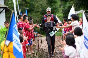 BIB: 120
                            <button type="button" onclick="openModal(13364298)" class="btn btn-primary btn-sm float-right btn-popup" data-toggle="modal" data-target=".modal-high-quality">
                        <i class="fas fa-shopping-cart"></i> Add to Cart
                    </button>
                                            <button type="button" onclick="isThisMe(13364298, true)" class="btn btn-success btn-sm float-right btn-popup btn-isme hidden" data-toggle="tooltip" data-placement="bottom" title="นี่คือรูปของคุณใช่ไหม คลิกที่นี่เพื่อเอาเข้าอัลบั้ม">
                        <i class="fas fa-plus"></i> Add to album
                    </button>
                    <button type="button" onclick="isThisMe(13364298, false)" class="btn btn-warning btn-sm float-right btn-popup btn-isnotme hidden">
                        <i class="fas fa-ban"></i> Remove from album
                    </button>