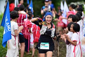 BIB: 409
                            <button type="button" onclick="openModal(13362975)" class="btn btn-primary btn-sm float-right btn-popup" data-toggle="modal" data-target=".modal-high-quality">
                        <i class="fas fa-shopping-cart"></i> Add to Cart
                    </button>
                                            <button type="button" onclick="isThisMe(13362975, true)" class="btn btn-success btn-sm float-right btn-popup btn-isme hidden" data-toggle="tooltip" data-placement="bottom" title="นี่คือรูปของคุณใช่ไหม คลิกที่นี่เพื่อเอาเข้าอัลบั้ม">
                        <i class="fas fa-plus"></i> Add to album
                    </button>
                    <button type="button" onclick="isThisMe(13362975, false)" class="btn btn-warning btn-sm float-right btn-popup btn-isnotme hidden">
                        <i class="fas fa-ban"></i> Remove from album
                    </button>