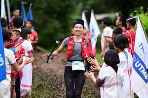 BIB: 1518
                            <button type="button" onclick="openModal(13362367)" class="btn btn-primary btn-sm float-right btn-popup" data-toggle="modal" data-target=".modal-high-quality">
                        <i class="fas fa-shopping-cart"></i> Add to Cart
                    </button>
                                            <button type="button" onclick="isThisMe(13362367, true)" class="btn btn-success btn-sm float-right btn-popup btn-isme hidden" data-toggle="tooltip" data-placement="bottom" title="นี่คือรูปของคุณใช่ไหม คลิกที่นี่เพื่อเอาเข้าอัลบั้ม">
                        <i class="fas fa-plus"></i> Add to album
                    </button>
                    <button type="button" onclick="isThisMe(13362367, false)" class="btn btn-warning btn-sm float-right btn-popup btn-isnotme hidden">
                        <i class="fas fa-ban"></i> Remove from album
                    </button>