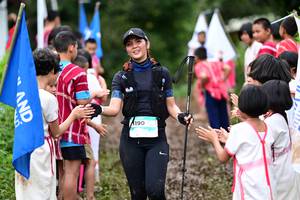 BIB: 190
                            <button type="button" onclick="openModal(13362803)" class="btn btn-primary btn-sm float-right btn-popup" data-toggle="modal" data-target=".modal-high-quality">
                        <i class="fas fa-shopping-cart"></i> Add to Cart
                    </button>
                                            <button type="button" onclick="isThisMe(13362803, true)" class="btn btn-success btn-sm float-right btn-popup btn-isme hidden" data-toggle="tooltip" data-placement="bottom" title="นี่คือรูปของคุณใช่ไหม คลิกที่นี่เพื่อเอาเข้าอัลบั้ม">
                        <i class="fas fa-plus"></i> Add to album
                    </button>
                    <button type="button" onclick="isThisMe(13362803, false)" class="btn btn-warning btn-sm float-right btn-popup btn-isnotme hidden">
                        <i class="fas fa-ban"></i> Remove from album
                    </button>