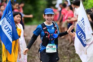 BIB: 1226, 
                            <button type="button" onclick="openModal(13365519)" class="btn btn-primary btn-sm float-right btn-popup" data-toggle="modal" data-target=".modal-high-quality">
                        <i class="fas fa-shopping-cart"></i> Add to Cart
                    </button>
                                            <button type="button" onclick="isThisMe(13365519, true)" class="btn btn-success btn-sm float-right btn-popup btn-isme hidden" data-toggle="tooltip" data-placement="bottom" title="นี่คือรูปของคุณใช่ไหม คลิกที่นี่เพื่อเอาเข้าอัลบั้ม">
                        <i class="fas fa-plus"></i> Add to album
                    </button>
                    <button type="button" onclick="isThisMe(13365519, false)" class="btn btn-warning btn-sm float-right btn-popup btn-isnotme hidden">
                        <i class="fas fa-ban"></i> Remove from album
                    </button>