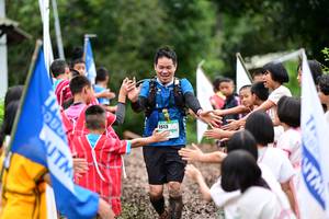 BIB: 1513
                            <button type="button" onclick="openModal(13364207)" class="btn btn-primary btn-sm float-right btn-popup" data-toggle="modal" data-target=".modal-high-quality">
                        <i class="fas fa-shopping-cart"></i> Add to Cart
                    </button>
                                            <button type="button" onclick="isThisMe(13364207, true)" class="btn btn-success btn-sm float-right btn-popup btn-isme hidden" data-toggle="tooltip" data-placement="bottom" title="นี่คือรูปของคุณใช่ไหม คลิกที่นี่เพื่อเอาเข้าอัลบั้ม">
                        <i class="fas fa-plus"></i> Add to album
                    </button>
                    <button type="button" onclick="isThisMe(13364207, false)" class="btn btn-warning btn-sm float-right btn-popup btn-isnotme hidden">
                        <i class="fas fa-ban"></i> Remove from album
                    </button>