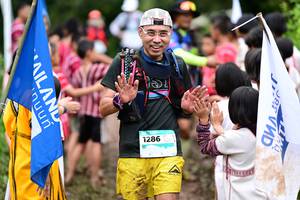 BIB: 1286
                            <button type="button" onclick="openModal(13365094)" class="btn btn-primary btn-sm float-right btn-popup" data-toggle="modal" data-target=".modal-high-quality">
                        <i class="fas fa-shopping-cart"></i> Add to Cart
                    </button>
                                            <button type="button" onclick="isThisMe(13365094, true)" class="btn btn-success btn-sm float-right btn-popup btn-isme hidden" data-toggle="tooltip" data-placement="bottom" title="นี่คือรูปของคุณใช่ไหม คลิกที่นี่เพื่อเอาเข้าอัลบั้ม">
                        <i class="fas fa-plus"></i> Add to album
                    </button>
                    <button type="button" onclick="isThisMe(13365094, false)" class="btn btn-warning btn-sm float-right btn-popup btn-isnotme hidden">
                        <i class="fas fa-ban"></i> Remove from album
                    </button>