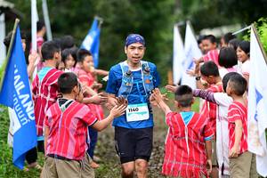 BIB: 1140, 
                            <button type="button" onclick="openModal(13361324)" class="btn btn-primary btn-sm float-right btn-popup" data-toggle="modal" data-target=".modal-high-quality">
                        <i class="fas fa-shopping-cart"></i> Add to Cart
                    </button>
                                            <button type="button" onclick="isThisMe(13361324, true)" class="btn btn-success btn-sm float-right btn-popup btn-isme hidden" data-toggle="tooltip" data-placement="bottom" title="นี่คือรูปของคุณใช่ไหม คลิกที่นี่เพื่อเอาเข้าอัลบั้ม">
                        <i class="fas fa-plus"></i> Add to album
                    </button>
                    <button type="button" onclick="isThisMe(13361324, false)" class="btn btn-warning btn-sm float-right btn-popup btn-isnotme hidden">
                        <i class="fas fa-ban"></i> Remove from album
                    </button>