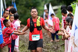 BIB: 1539
                            <button type="button" onclick="openModal(13361849)" class="btn btn-primary btn-sm float-right btn-popup" data-toggle="modal" data-target=".modal-high-quality">
                        <i class="fas fa-shopping-cart"></i> Add to Cart
                    </button>
                                            <button type="button" onclick="isThisMe(13361849, true)" class="btn btn-success btn-sm float-right btn-popup btn-isme hidden" data-toggle="tooltip" data-placement="bottom" title="นี่คือรูปของคุณใช่ไหม คลิกที่นี่เพื่อเอาเข้าอัลบั้ม">
                        <i class="fas fa-plus"></i> Add to album
                    </button>
                    <button type="button" onclick="isThisMe(13361849, false)" class="btn btn-warning btn-sm float-right btn-popup btn-isnotme hidden">
                        <i class="fas fa-ban"></i> Remove from album
                    </button>