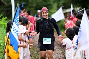 BIB: 1609
                            <button type="button" onclick="openModal(13364300)" class="btn btn-primary btn-sm float-right btn-popup" data-toggle="modal" data-target=".modal-high-quality">
                        <i class="fas fa-shopping-cart"></i> Add to Cart
                    </button>
                                            <button type="button" onclick="isThisMe(13364300, true)" class="btn btn-success btn-sm float-right btn-popup btn-isme hidden" data-toggle="tooltip" data-placement="bottom" title="นี่คือรูปของคุณใช่ไหม คลิกที่นี่เพื่อเอาเข้าอัลบั้ม">
                        <i class="fas fa-plus"></i> Add to album
                    </button>
                    <button type="button" onclick="isThisMe(13364300, false)" class="btn btn-warning btn-sm float-right btn-popup btn-isnotme hidden">
                        <i class="fas fa-ban"></i> Remove from album
                    </button>