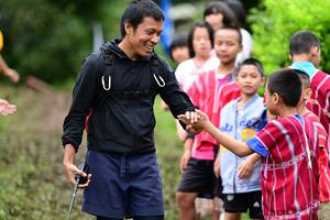 BIB: 
                            <button type="button" onclick="openModal(13361072)" class="btn btn-primary btn-sm float-right btn-popup" data-toggle="modal" data-target=".modal-high-quality">
                        <i class="fas fa-shopping-cart"></i> Add to Cart
                    </button>
                                            <button type="button" onclick="isThisMe(13361072, true)" class="btn btn-success btn-sm float-right btn-popup btn-isme hidden" data-toggle="tooltip" data-placement="bottom" title="นี่คือรูปของคุณใช่ไหม คลิกที่นี่เพื่อเอาเข้าอัลบั้ม">
                        <i class="fas fa-plus"></i> Add to album
                    </button>
                    <button type="button" onclick="isThisMe(13361072, false)" class="btn btn-warning btn-sm float-right btn-popup btn-isnotme hidden">
                        <i class="fas fa-ban"></i> Remove from album
                    </button>