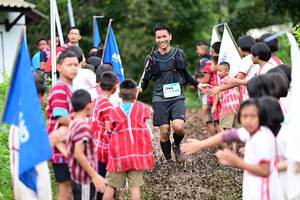 BIB: 144
                            <button type="button" onclick="openModal(13363119)" class="btn btn-primary btn-sm float-right btn-popup" data-toggle="modal" data-target=".modal-high-quality">
                        <i class="fas fa-shopping-cart"></i> Add to Cart
                    </button>
                                            <button type="button" onclick="isThisMe(13363119, true)" class="btn btn-success btn-sm float-right btn-popup btn-isme hidden" data-toggle="tooltip" data-placement="bottom" title="นี่คือรูปของคุณใช่ไหม คลิกที่นี่เพื่อเอาเข้าอัลบั้ม">
                        <i class="fas fa-plus"></i> Add to album
                    </button>
                    <button type="button" onclick="isThisMe(13363119, false)" class="btn btn-warning btn-sm float-right btn-popup btn-isnotme hidden">
                        <i class="fas fa-ban"></i> Remove from album
                    </button>