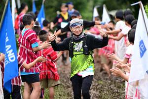 BIB: 1582
                            <button type="button" onclick="openModal(13363157)" class="btn btn-primary btn-sm float-right btn-popup" data-toggle="modal" data-target=".modal-high-quality">
                        <i class="fas fa-shopping-cart"></i> Add to Cart
                    </button>
                                            <button type="button" onclick="isThisMe(13363157, true)" class="btn btn-success btn-sm float-right btn-popup btn-isme hidden" data-toggle="tooltip" data-placement="bottom" title="นี่คือรูปของคุณใช่ไหม คลิกที่นี่เพื่อเอาเข้าอัลบั้ม">
                        <i class="fas fa-plus"></i> Add to album
                    </button>
                    <button type="button" onclick="isThisMe(13363157, false)" class="btn btn-warning btn-sm float-right btn-popup btn-isnotme hidden">
                        <i class="fas fa-ban"></i> Remove from album
                    </button>