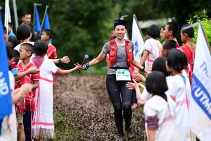 BIB: 118
                            <button type="button" onclick="openModal(13362370)" class="btn btn-primary btn-sm float-right btn-popup" data-toggle="modal" data-target=".modal-high-quality">
                        <i class="fas fa-shopping-cart"></i> Add to Cart
                    </button>
                                            <button type="button" onclick="isThisMe(13362370, true)" class="btn btn-success btn-sm float-right btn-popup btn-isme hidden" data-toggle="tooltip" data-placement="bottom" title="นี่คือรูปของคุณใช่ไหม คลิกที่นี่เพื่อเอาเข้าอัลบั้ม">
                        <i class="fas fa-plus"></i> Add to album
                    </button>
                    <button type="button" onclick="isThisMe(13362370, false)" class="btn btn-warning btn-sm float-right btn-popup btn-isnotme hidden">
                        <i class="fas fa-ban"></i> Remove from album
                    </button>