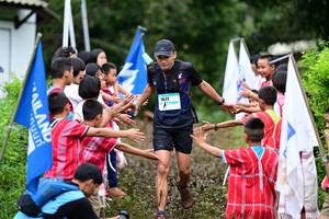 BIB: 1621, 
                            <button type="button" onclick="openModal(13361257)" class="btn btn-primary btn-sm float-right btn-popup" data-toggle="modal" data-target=".modal-high-quality">
                        <i class="fas fa-shopping-cart"></i> Add to Cart
                    </button>
                                            <button type="button" onclick="isThisMe(13361257, true)" class="btn btn-success btn-sm float-right btn-popup btn-isme hidden" data-toggle="tooltip" data-placement="bottom" title="นี่คือรูปของคุณใช่ไหม คลิกที่นี่เพื่อเอาเข้าอัลบั้ม">
                        <i class="fas fa-plus"></i> Add to album
                    </button>
                    <button type="button" onclick="isThisMe(13361257, false)" class="btn btn-warning btn-sm float-right btn-popup btn-isnotme hidden">
                        <i class="fas fa-ban"></i> Remove from album
                    </button>